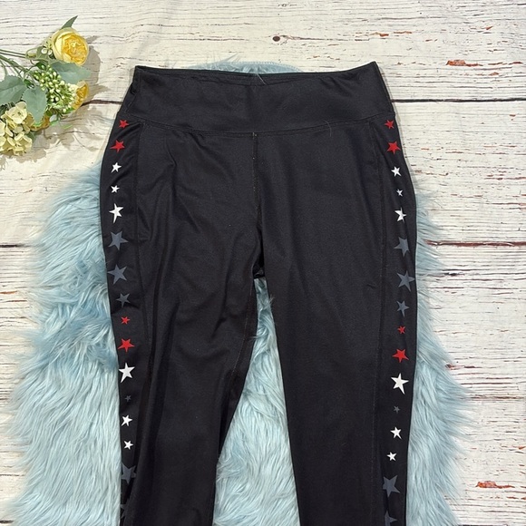 Krimson Klover Dream On Star Striped Graphic Leggings - Picture 5 of 9